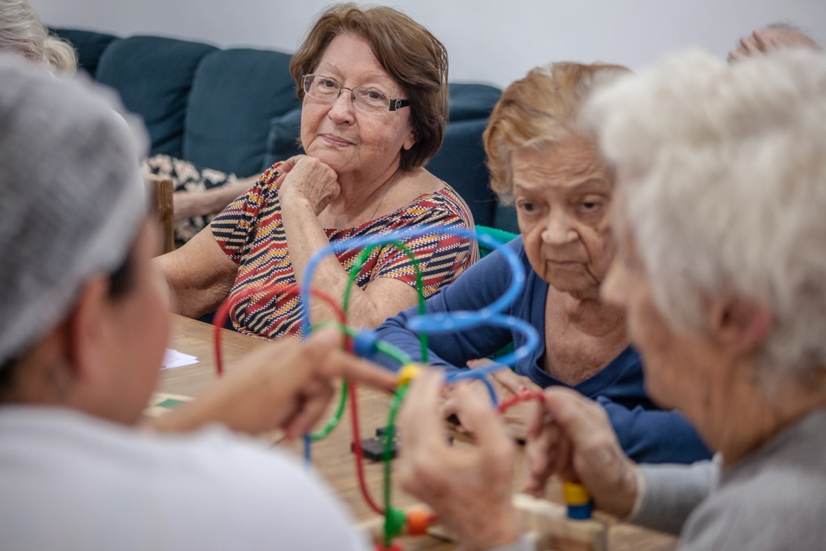 Jogos puzzle e seus possíveis efeitos na cognição de adultos e idosos